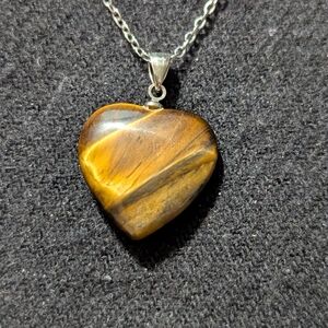 Silver Tone Brown Tigerseye Gemstone Heart Dainty Pendant Statement Necklace